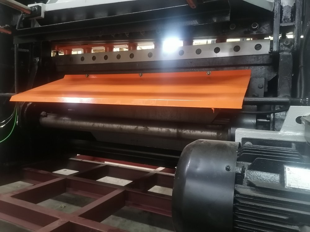 Stalex Q11-10x1500 Гильотина электромеханическая с кривошипно-шатунным механизмом